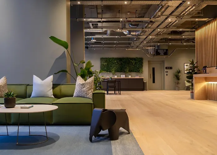 Zedwell GreenwichAirport Hotel