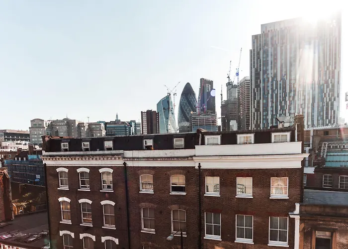 Private En-Suite Room @ Liverpool Street, Brick Ln London